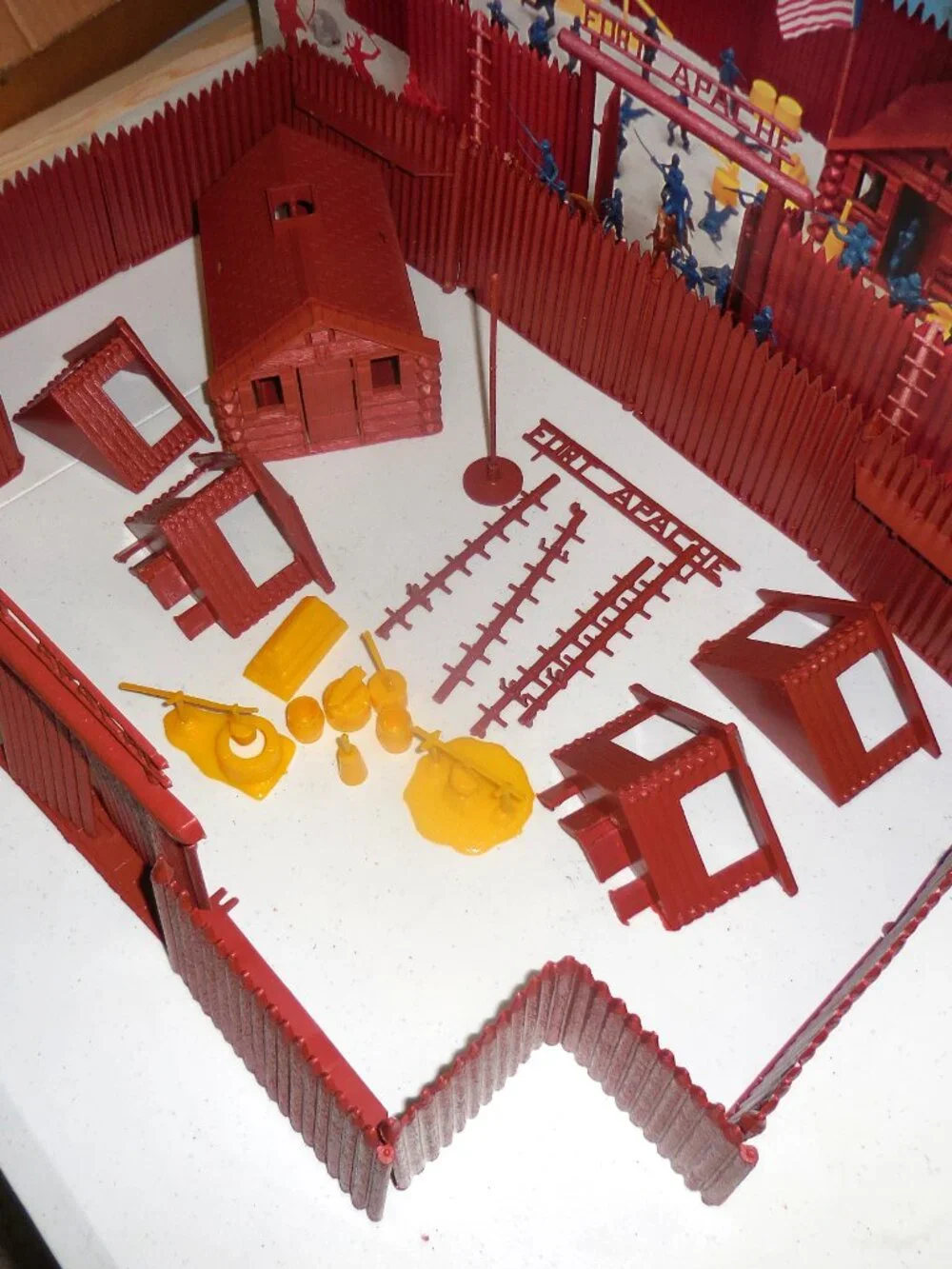 Marx 4502, The Famous Fort Apache Western Playset FORT ONLY, BOX NOT INCLUDED